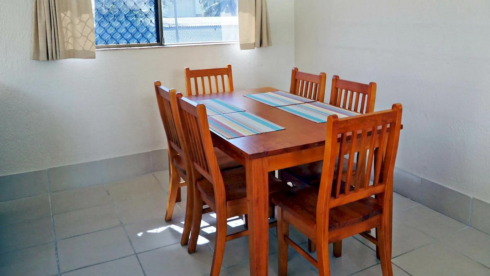 ***  Driftwood Motel And Holiday Units Yeppoon Australia