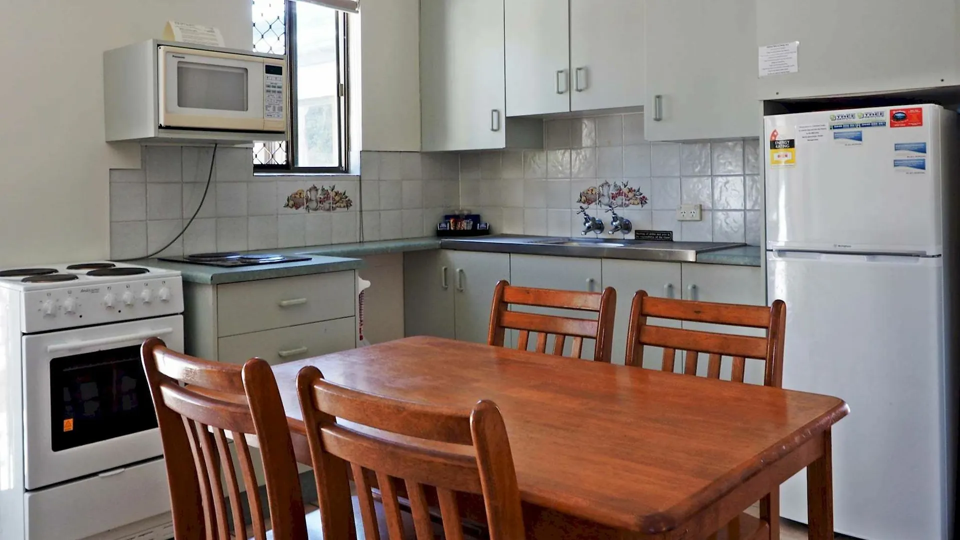 Driftwood Motel And Holiday Units Yeppoon